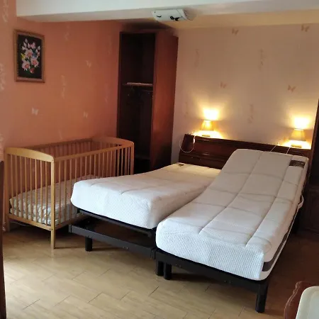 Les Blés Dorés à 7 Km De Derval. Apartamento Conquereuil