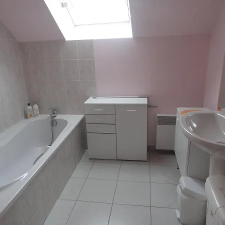 Les Blés Dorés à 7 Km De Derval. Apartamento