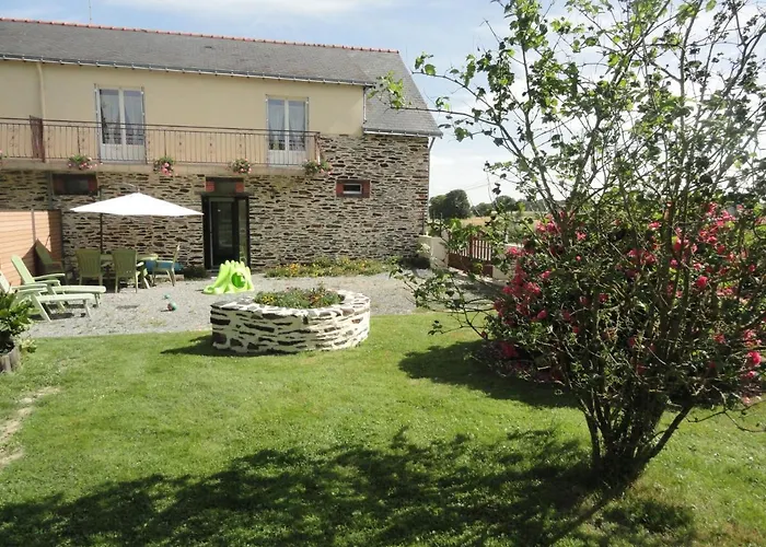 Les Blés Dorés à 7 Km De Derval. Apartamento